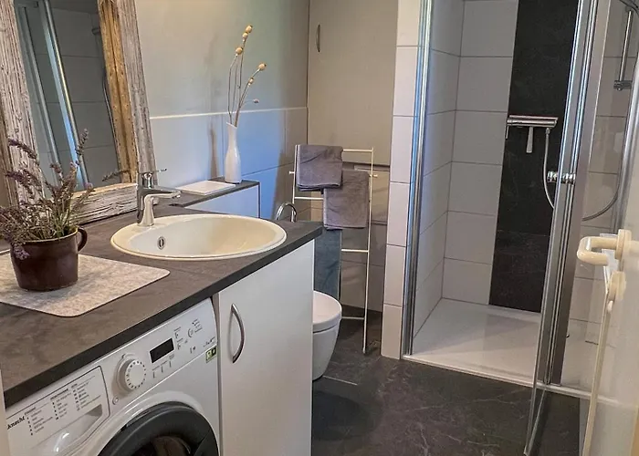 Haus Am Oderstrom * Hohensaaten